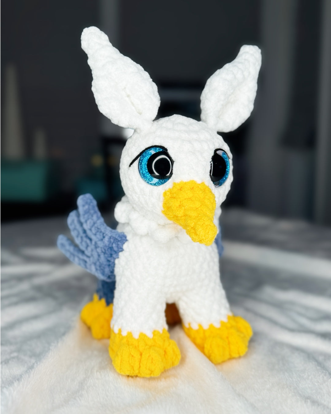 Sitting Griffyn – Handmade Crochet Plush